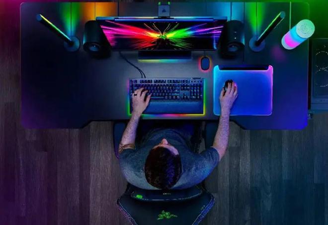 游戏本！CES 2025雷蛇电竞新品一瞥CQ9电子最新网站灯厂推出RTX5090(图3)